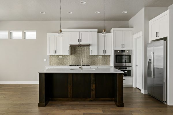 Radiance Kitchen - Single Story House Plans in Meridian ID